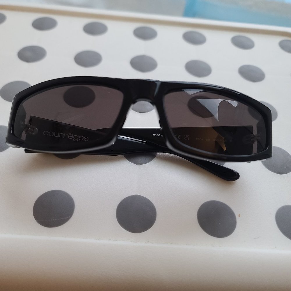 courreges tech sunglasses made in italy